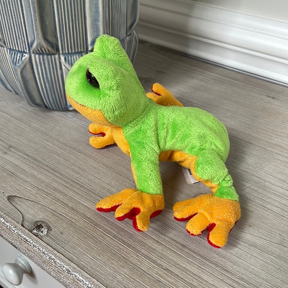 2/$20 or 3/$25 Ganz Webkinz Lil ‘Kinz Tree Frog - Picture 2 of 5